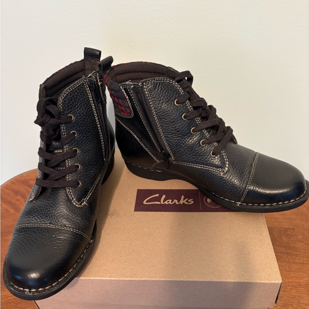 Clarks Brown Leather Women's Lace-Up Ankle Boots with Side Zip Whistle Bea